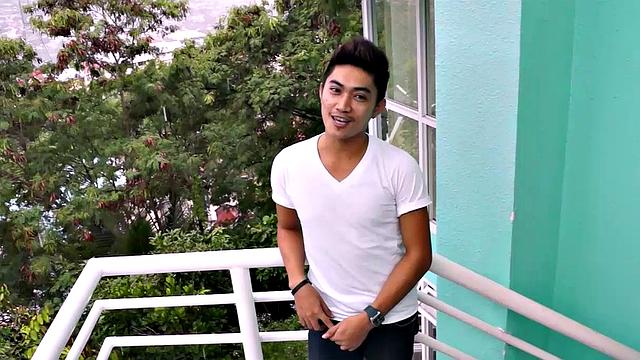 If you're an ass lover, then I think youre going to enjoy Nathan. This sexy Asian boy next door showcases his bubble butt in several different ways. He seems to enjoy anal penetration so he starts off by finger fucking himself.