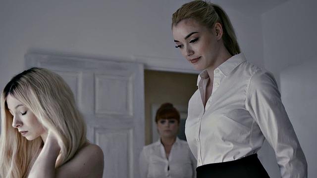 Kinky beauties finger before strapon fucking