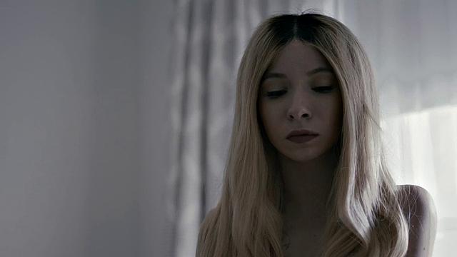 Kinky beauties finger before strapon fucking