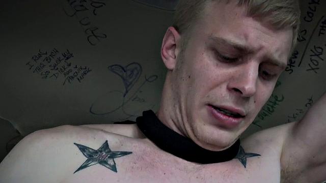 White stud fucks black ass in public outdoor van