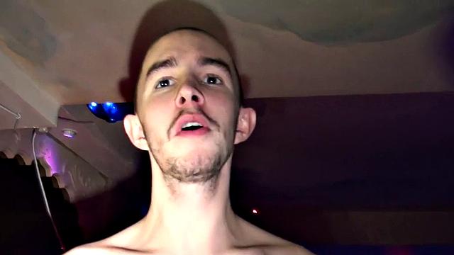 Swimming pool amateur studs enjoy anal on indoor pool