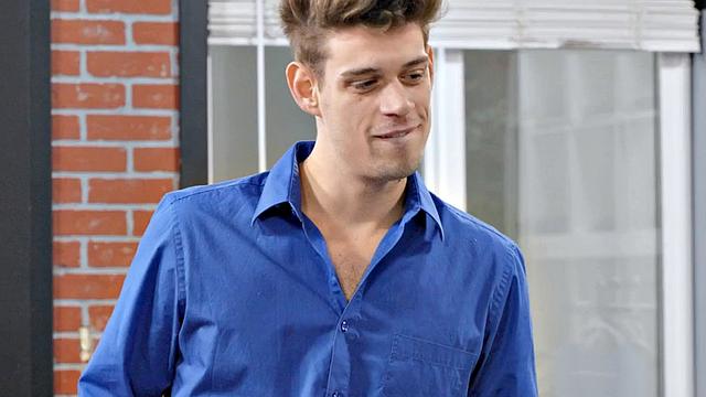 BBC Tranny barebacked by IR stud after deepthroating