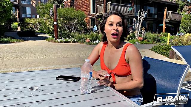 Nicole's Mouth Makes Nice