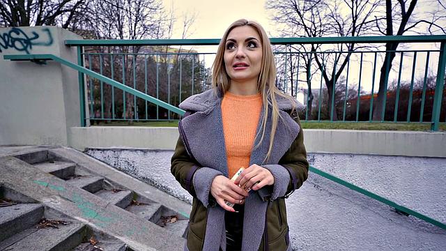 Hot Russian Shows Deepest Love