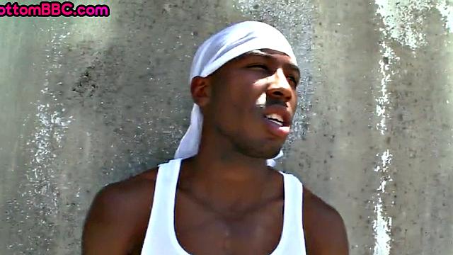 Real Black thug picked up and fucked outdoors