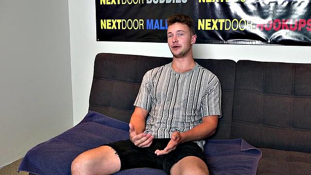 Amateur solo with hairy cock wanks rod on casting