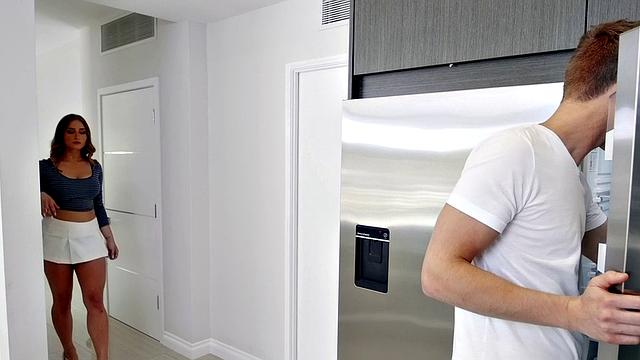 Cheating busty babe in high heels gets her bald pussy drilled in the kitchen