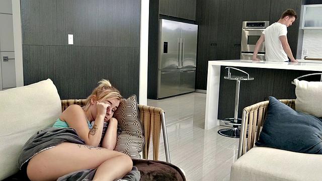 Cheating busty babe in high heels gets her bald pussy drilled in the kitchen