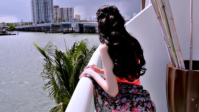 Toe-sucking Beauties