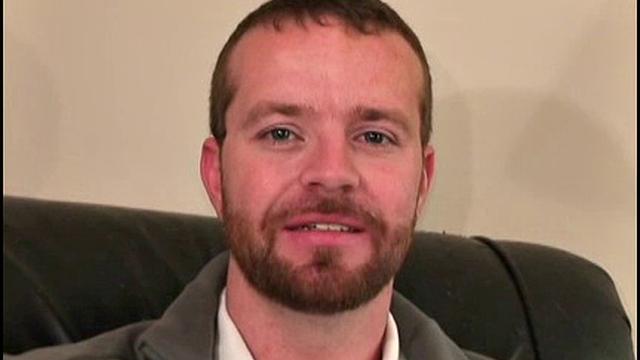 At 31 years old, 5' 11", and 180 pounds, this hunky construction worker is built to please. Masculine but humble and down to earth, Alan makes his living doing masonry work, but would like to get into straight porn.