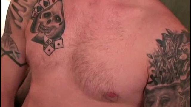 At 31 years old, 5' 11", and 180 pounds, this hunky construction worker is built to please. Masculine but humble and down to earth, Alan makes his living doing masonry work, but would like to get into straight porn.