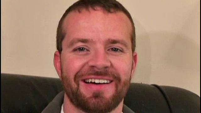 At 31 years old, 5' 11", and 180 pounds, this hunky construction worker is built to please. Masculine but humble and down to earth, Alan makes his living doing masonry work, but would like to get into straight porn.