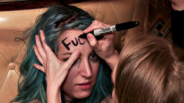 coloredhair bonded babe licks and throats in public