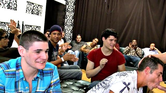 Real stripper gets sucked at BJ party by lucky guests