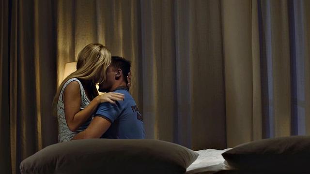 What Happens Episode 6