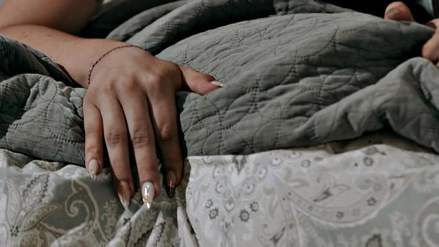 Big booty tranny fucked by male in ass doggystyle