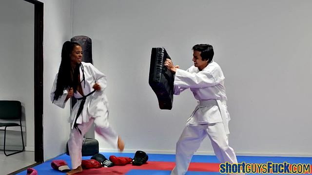 Stunning 21yo ebony cockriding