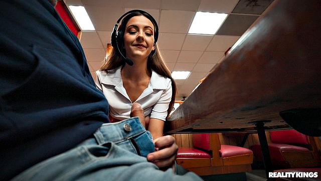 Fresh Meat and Two Buns