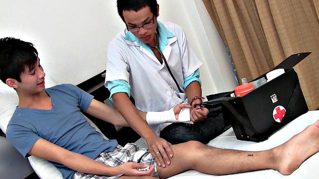 Asian twink anally drilled by doctor till cumshot