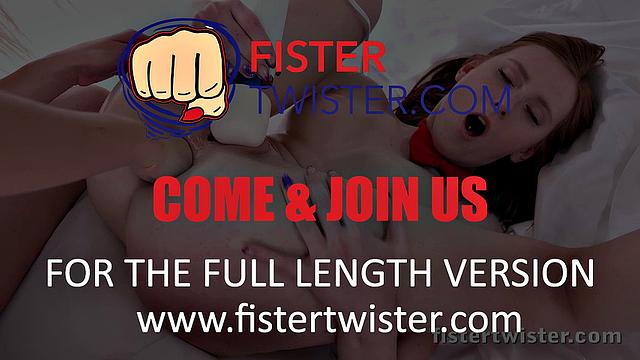 Fistertwister - Linda Sweet and Blanche - Lesbian Anal Fisting