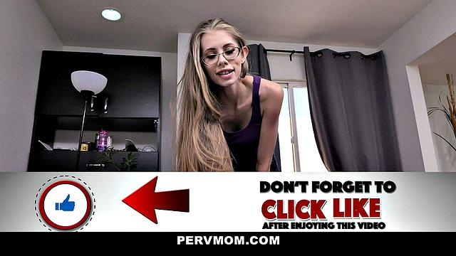 Cumming in Stepmom's Panties