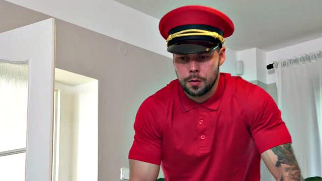 Busty hostel nympho got cuntsmashed by receptionist