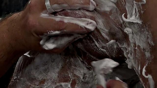 He's Hotter Smooth Shaven - Michael Wyatt & Sebastian Kane