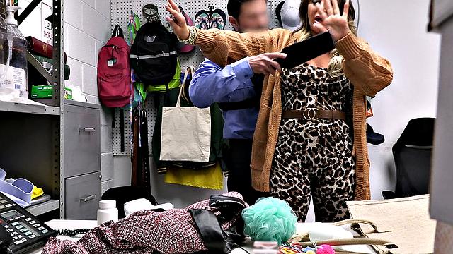 Case No. 6615438 - Desperate Milf