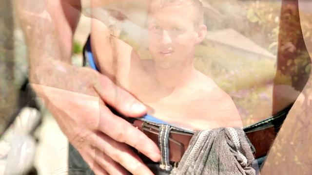 Watch this muscular amateur tease her ass and stroke herself in a solo outdoor session