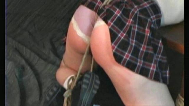 Red ass slave Maya in bondage videos