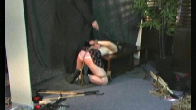 Red ass slave Maya in bondage videos