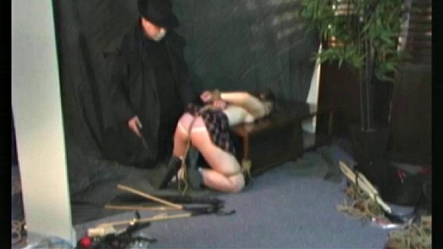 Red ass slave Maya in bondage videos