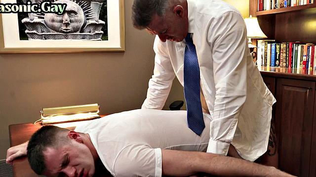 Dominant DILF fucks office bottom stud's asshole