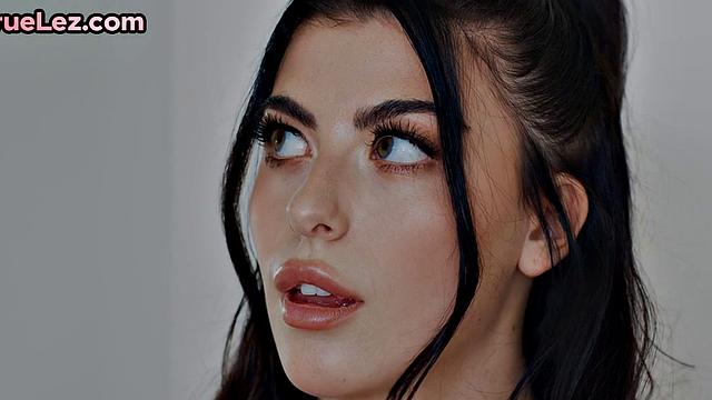 Strapon maid pussysmashing dyke after muffdiving