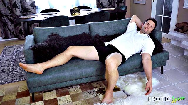 Hard fast fuck for UK babe