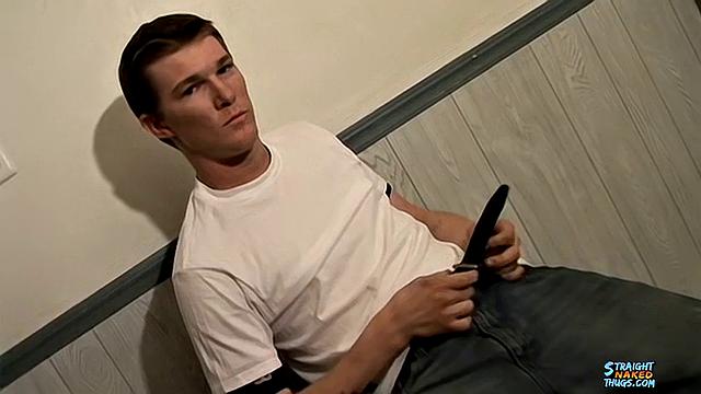 Straight Masculine Red Head Cums - Lee Barstow