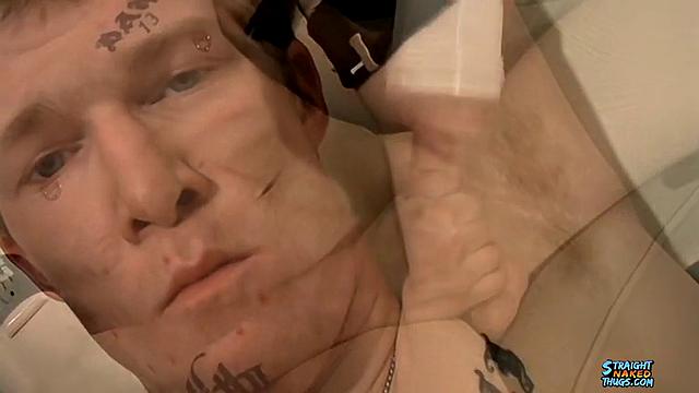 Straight Masculine Red Head Cums - Lee Barstow
