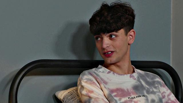 Злой сосед попал в ловушку к хитрым твинкам