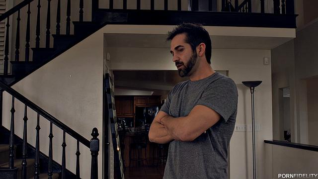 индиа отрывается с отчимом после развода