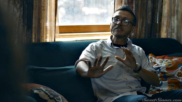 The Sex Therapist 6 - Scene 1 - Keep Close