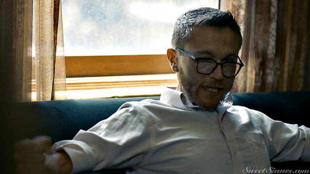 The Sex Therapist 6 - Scene 1 - Keep Close