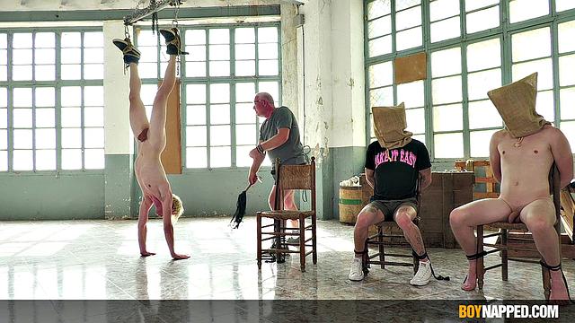 Master Kane Controls 3 Boys To Play With! Part 1 - Justin Tiempo, Roman Capellini, Mitch Schif & Sebastian Kane