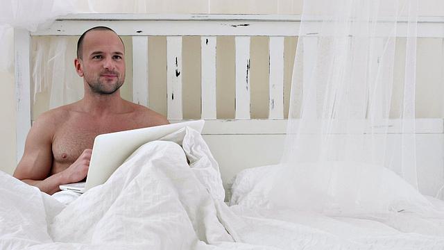 Raven-Haired Beauty Jessica Lincoln Is Fucked in Her Tight Asshole