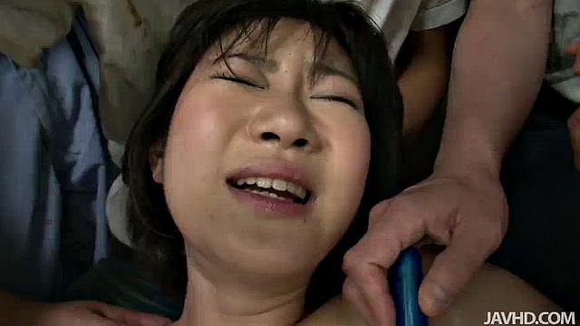 変態ロリ娘伊藤青葉を集団輪姦