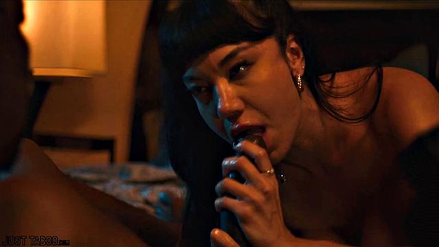 Someone is in the house, Isiah!