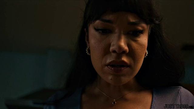 Someone is in the house, Isiah!