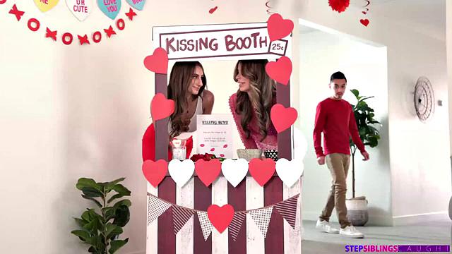 Cash For Kisses On Valentine's Day - S25:E7