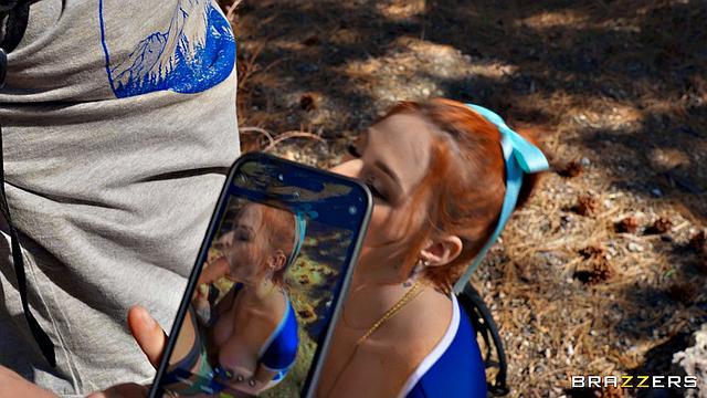 Абигейл Моррис раздвинула ножки, пока турист Винс Картер спорит о дресс-коде в лесу - зато секс получился на зависть грибникам.