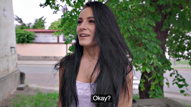 Real European amateur gets doggystyled for money