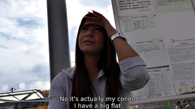 HUNT4K. Babe cheats on BF with hunter for accommodation